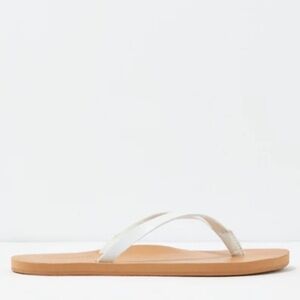 American Eagle Leather Flip Flops